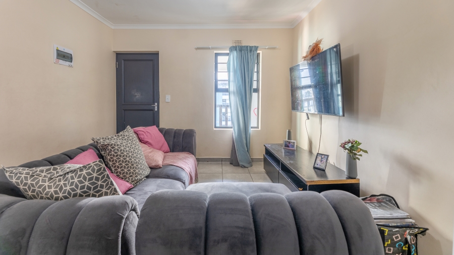 2 Bedroom Property for Sale in Parklands Western Cape